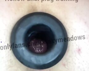 Hollow Anal Plug Training