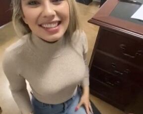 Quick office cumshot