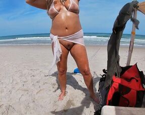 Beautiful Blonde MILF Sexy Standing Public Nude Beach Pee Swollen Tits and Shaved Pussy