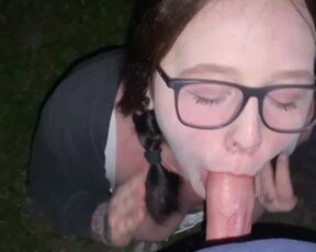 Sexy Teen gives a Risky Outdoor Blowjob