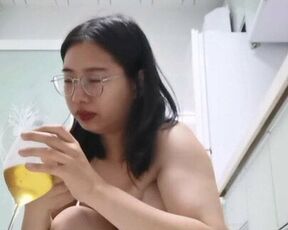 Jane Chen Drinks Her Own Urine