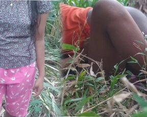 Sri Lankan RISKY OUTDOOR Jungle Sex with Beautiful Girl