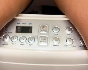 sexy babes nice pussy peeing in washing machine